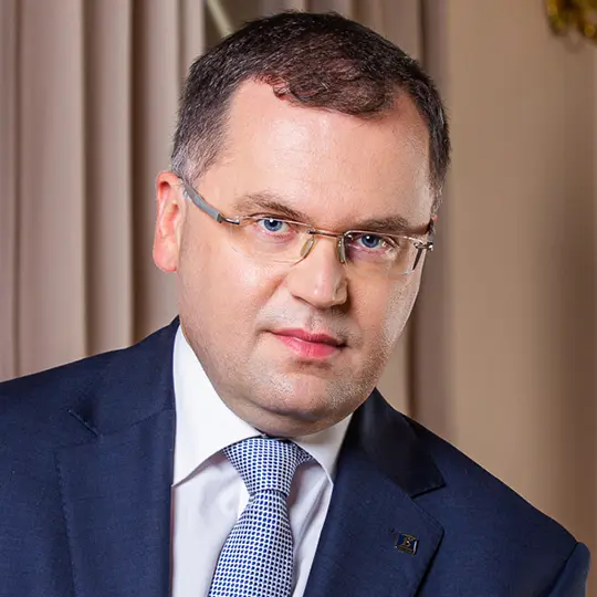 dr Tadeusz Białek Przewodniczący Komitetu Programowego REE 2024
